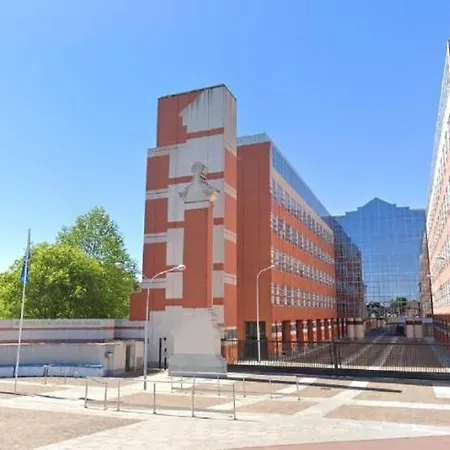 Casa Carlos Gardel * Тулуза